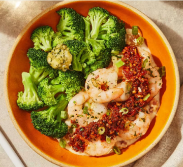 Creamy Shrimp & Sun-Dried Tomato Pesto (new) with Parmesan Buttered Broccoli